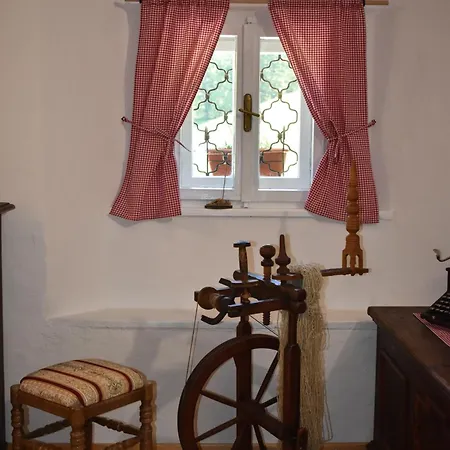 Old House Podgosar